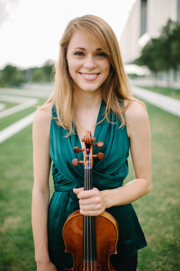 Leslee Smucker, violin