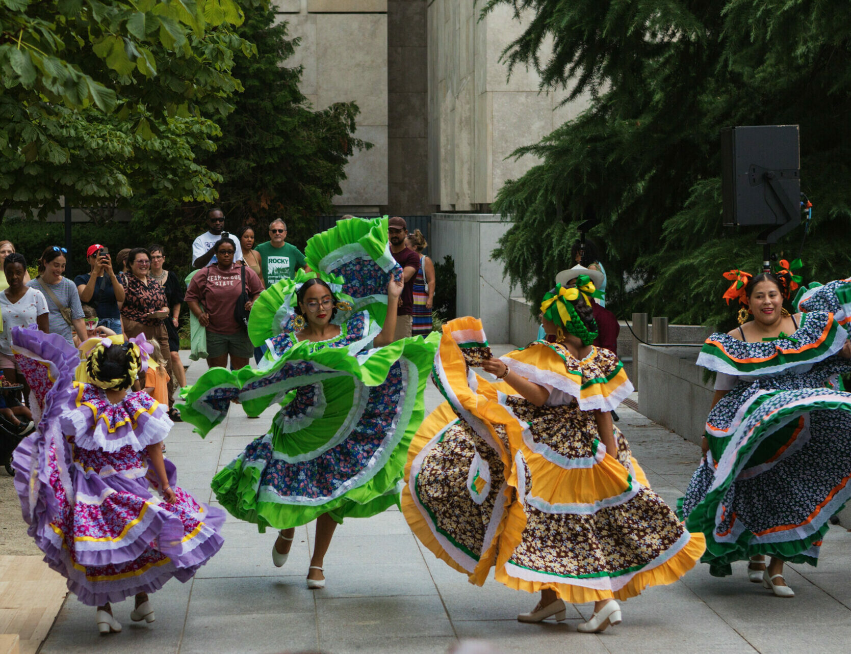 PECO Free First Sunday Family Day: Arte y Libertad