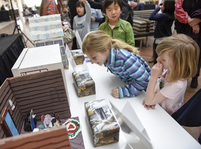 PECO Free First Sunday Family Day: Art of Math